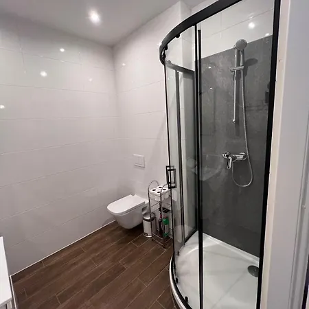 Festivalove 2 -apartament 3 Sypialniami Dla 8 Osob Podczele * Kołobrzeg